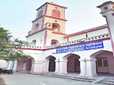 tourist is not taking intrest in library, govt opening new