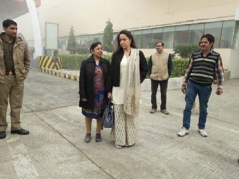 hema malini in jam due to fog on expressway