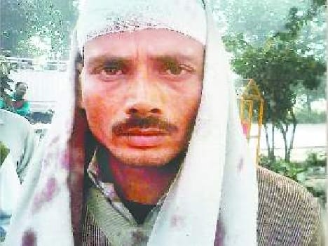 youth looted at gun point