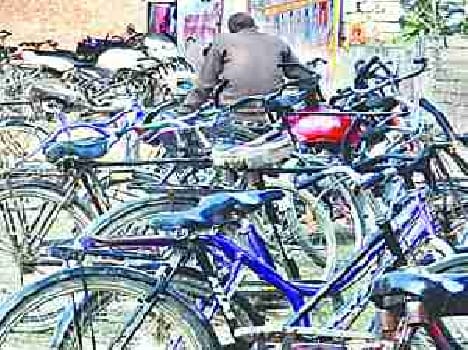 illegally coaching centers operating in city