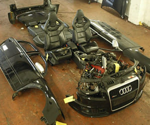 gang of car and bike thieves busted who sold it Rs 13/kg in delhi