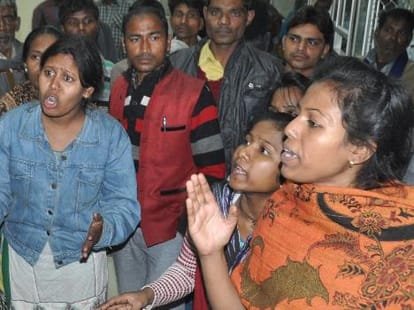 A woman died in Lohia hospital, Lucknow.