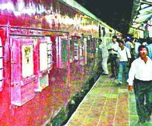 Saharanpur Passenger raging passenger is late, stoned
