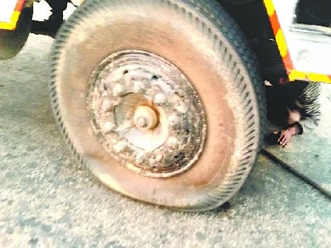 Soldiers shot at the tires of the truck driver robbed