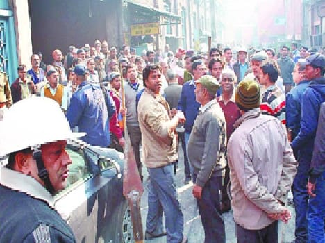 Star Paper Mill entered leopard, stirred