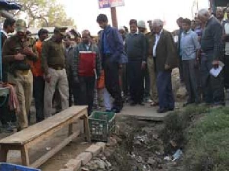 The instructions to remove encroachments