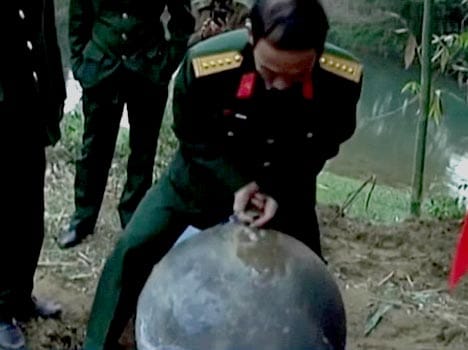 What are these mysterious Vietnamese space balls?