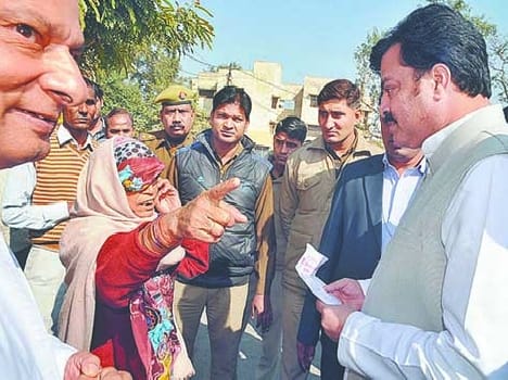 dylisis service get free of cast in city
