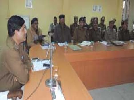 Speaking at the meeting held at Police Line Crime Police Captain AK 