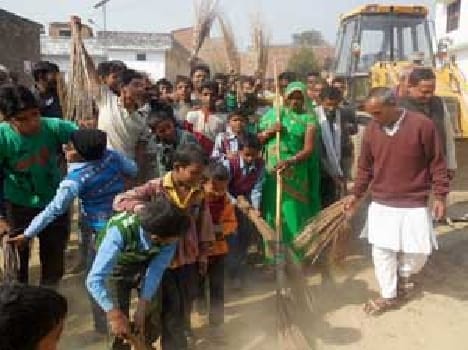Cleanliness of leaders took it upon himself