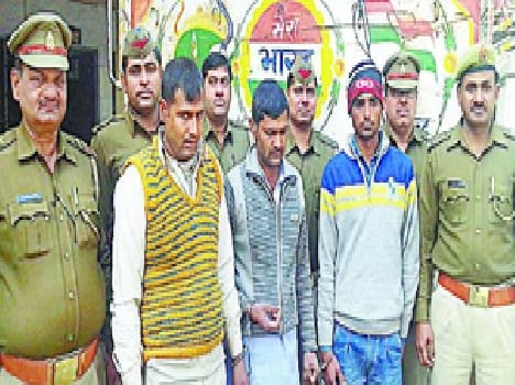 Three arrested with alcohol smuggling