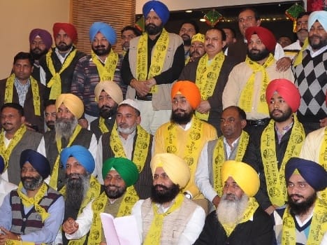 bains, brothers, AAP, join, rumour