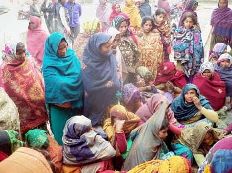 One died in a road accident , four injured