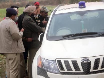 Pathankot attack: Suspicion on SP deepens, found the Chinese wireless set.
