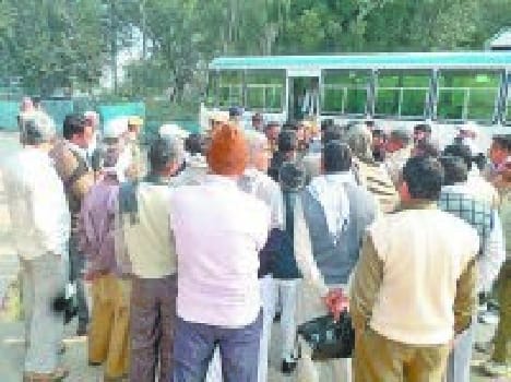 Strike of roadways employees