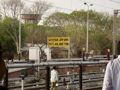 MP: bullcart is costly than air fare