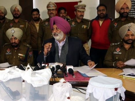 amritsar, thief, group, gangster, arrest