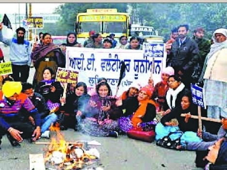 engineers, protest against government