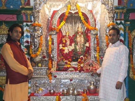 peoples celibrated makar sankranti