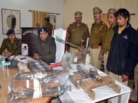 illegal arm factory has been busted in kosikalan