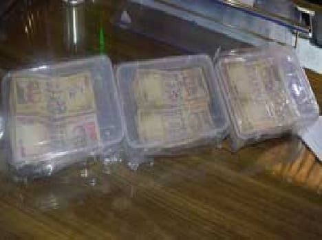 Prisoners accused of looting