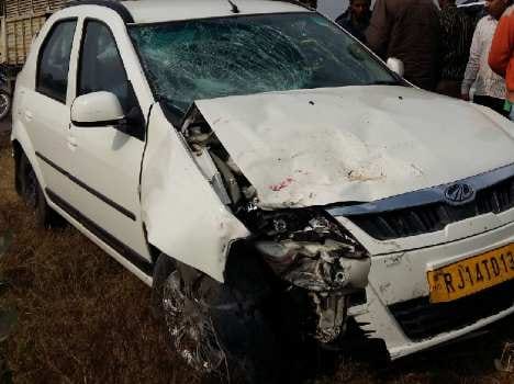 two boys dead in car bike accident in sonipat