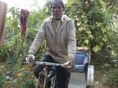first class ma man pulling rickshaw