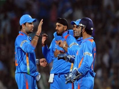 yuvraj singh and harbhajan singh named for ponzi scam