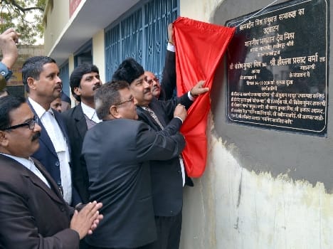 Advocates of the new union Hall dedicated