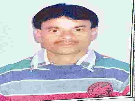 The dead body thrown on the railway track operator Dhaba