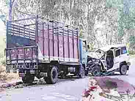 Fog made tense, two killed