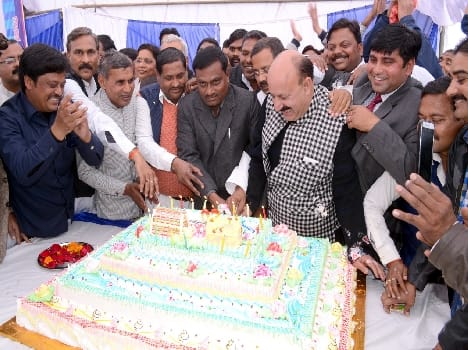 BSP supremo's birthday Appeared on the party strength