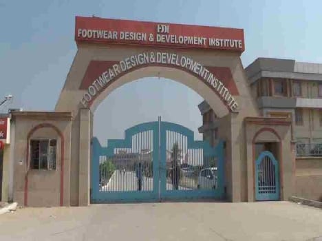 FDDI rohtak sign MOU without UGC permission