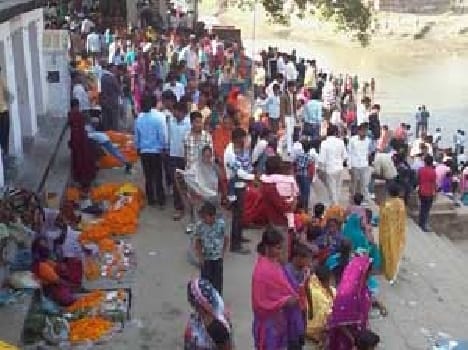The charity dip, maker sankrati