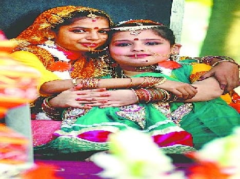 Uttarayani famous singers ended tied at fair Uttarakhand
