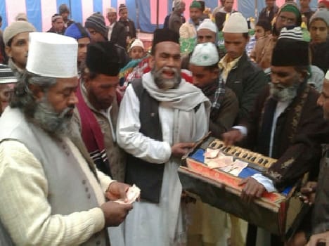 Khanqahs servo procession left the sheets