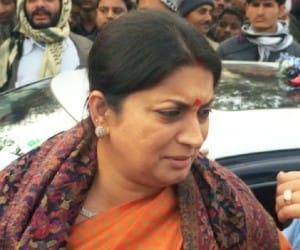 smriti irani press conference in amethi