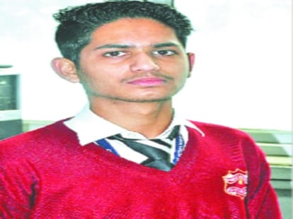 Vishwas got atul Maheshwari Scholarships