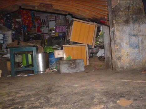 Grocery shop shutter theft broke the 1.65 million