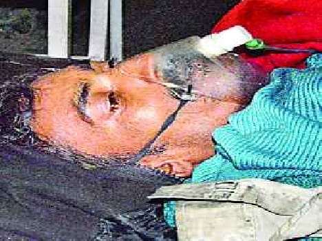 Young man shot in the abdomen crossing the street, Referee