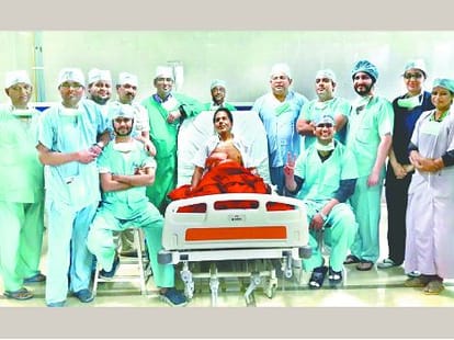 Doctors changed volv without surgery.