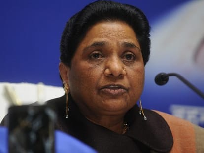 mayawati speaks against modi goverment on rohit suicide