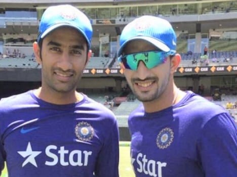 rishi dhawan become 208th cricketer to wear a cap of tem india.