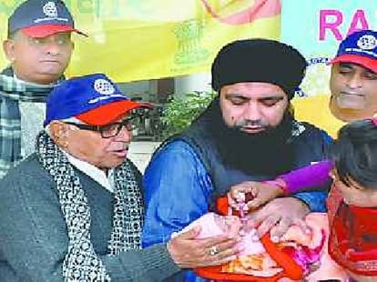 leh top in polio vaccination