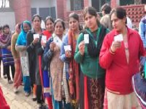 samar sarpanch win by very low morgin