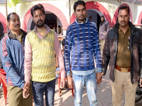  During dinner by friends was killed in dispute
