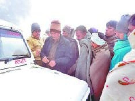 shop keeper dead body meet in road side 
