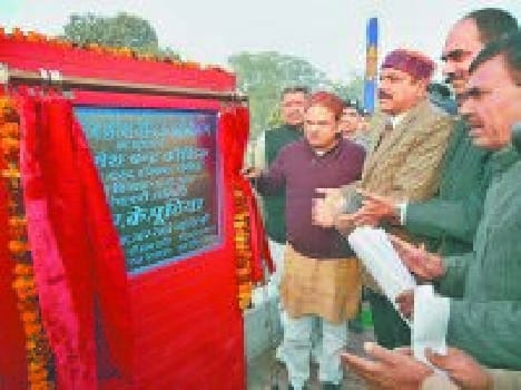 jind-sonipat rail line at trian on 10 febury
