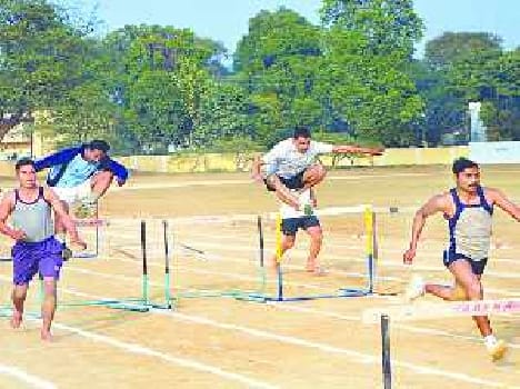 Gonda player topped 10 thousand meters race 