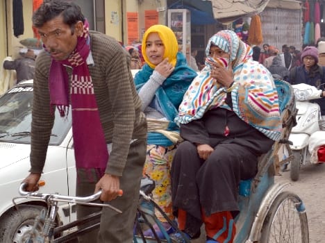 Severe cold wave shook the valley again